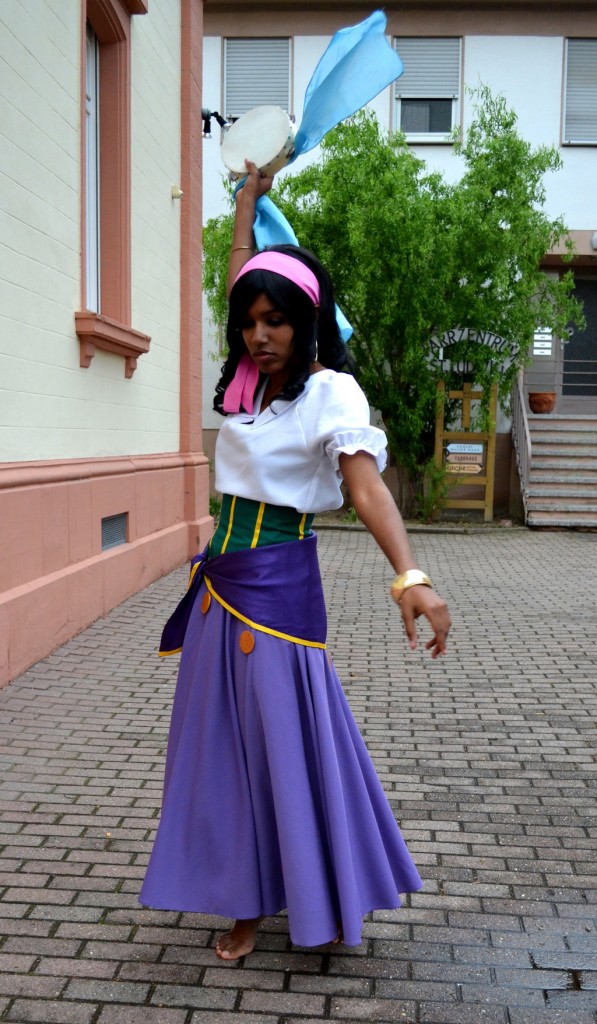 Esmeralda Costumes | Costumes FC